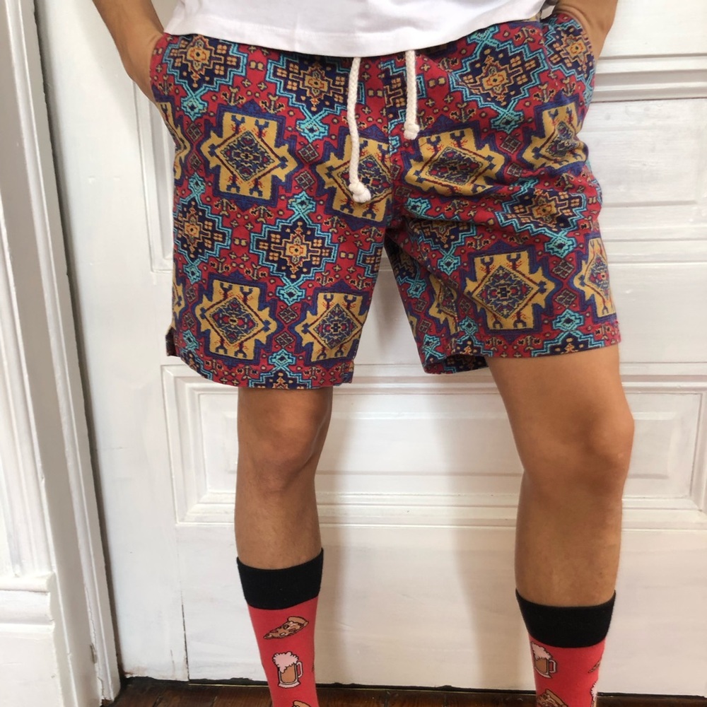 Geometric Patterned Drawstring Shorts - image 1